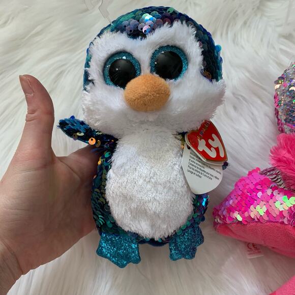 Ty Flippables Set of 2 Flip Sequin Pinky Flamingo and Payton Penguin - Picture 3 of 7
